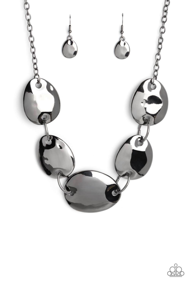Gunmetal Disc Necklace - That RING You Do - Black