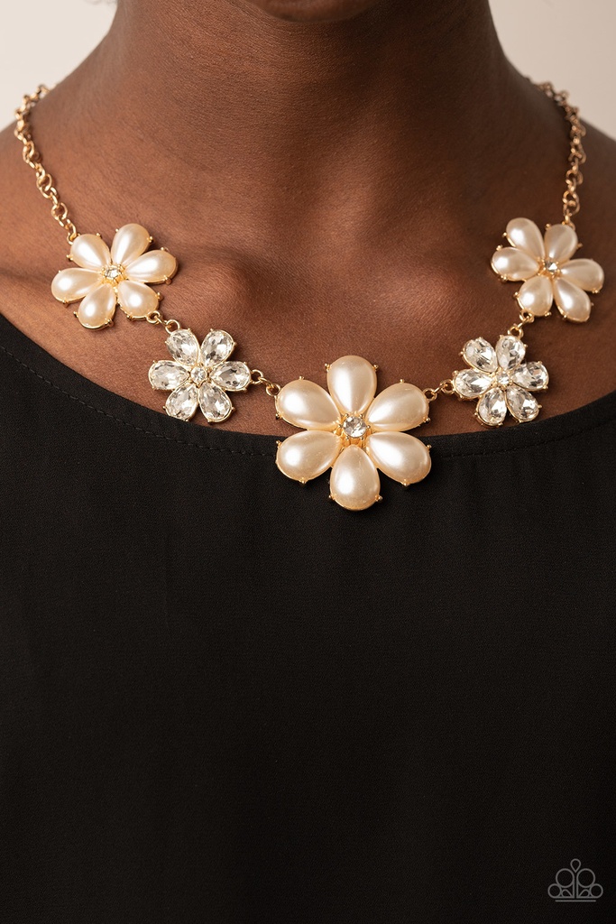 Fiercely Flowering - Flower Gold Necklace