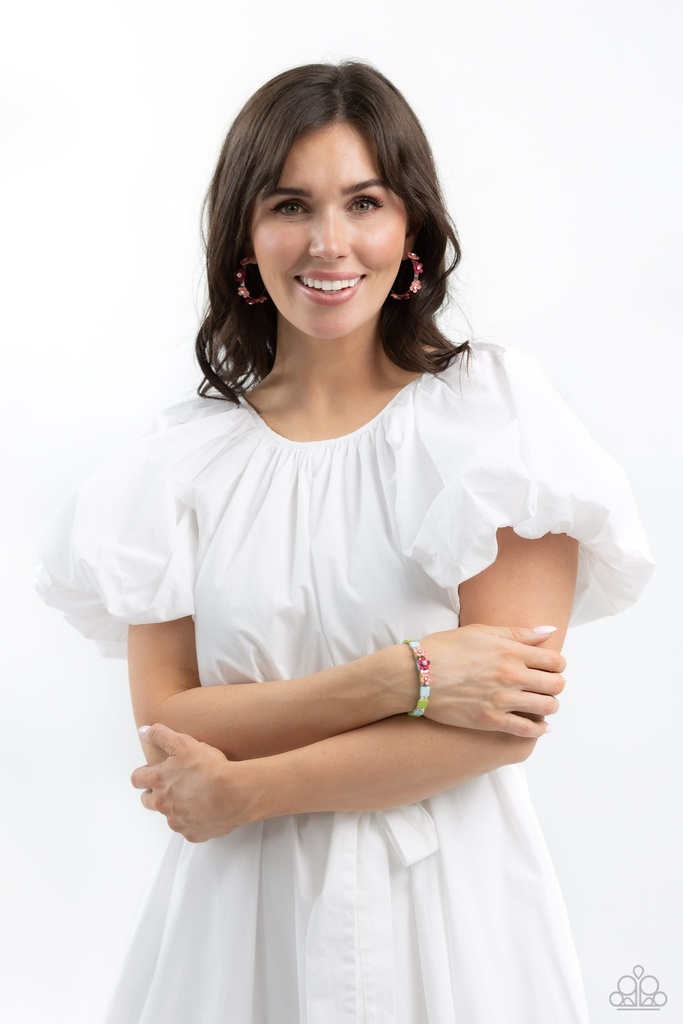 Flower Bracelet Stretchy with Green and Blue Accents - Sincerely Springtime