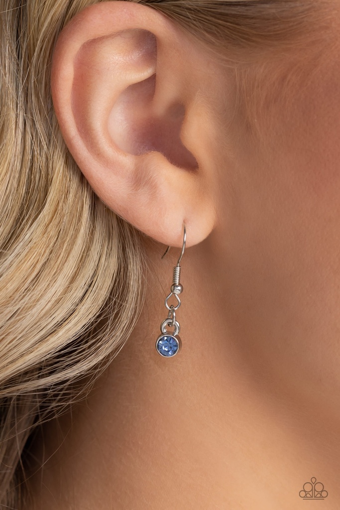 Snake Chain Necklace with Blue Crystal - Emerald Energy