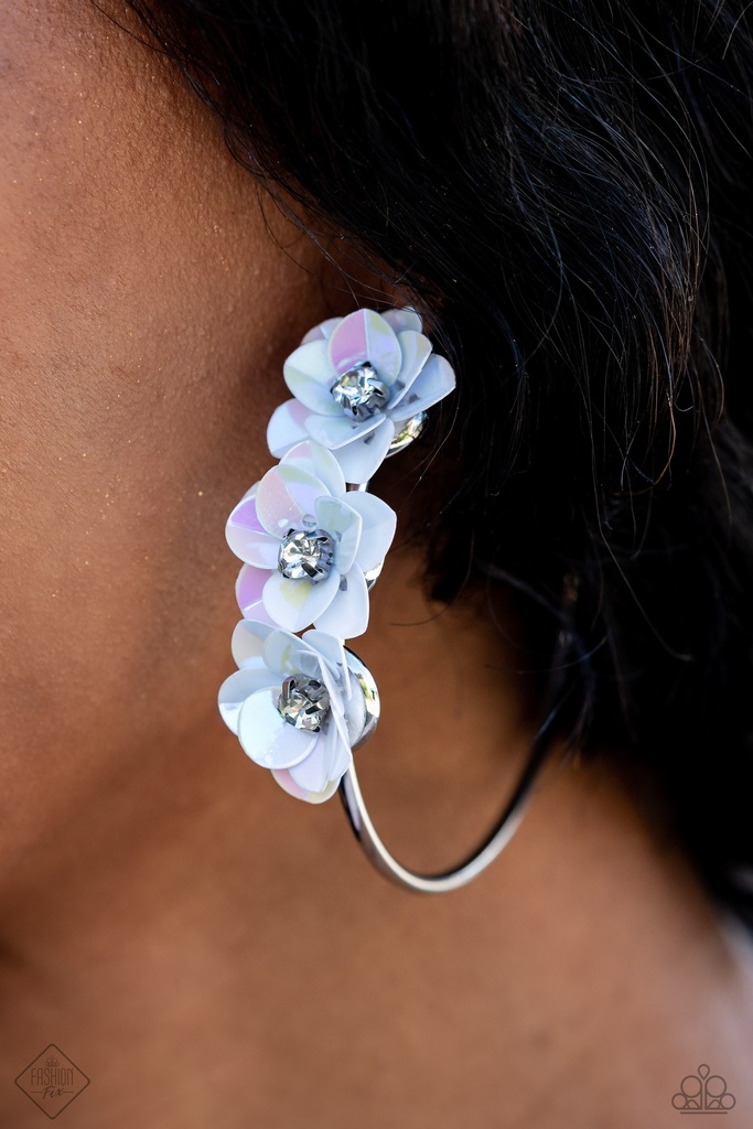 Iridescent Jewelry Set with 3D Flowers with Crystals - Fashion Fix - Ethereal