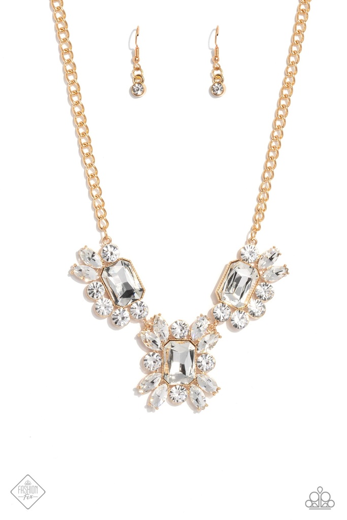 Statement Crystal Necklace in Gold - Exaggerated Elegance