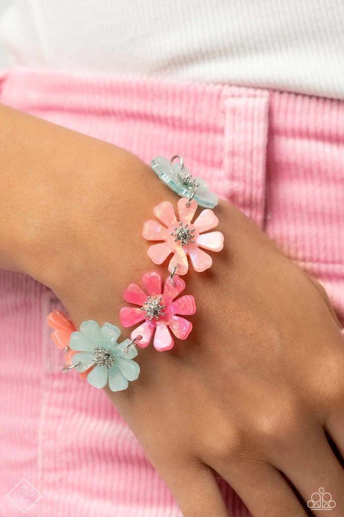 Acrylic Flower Jewelry Set in Pastel Colors and Silver Accents - Fashion Fix - Pastel Promenade