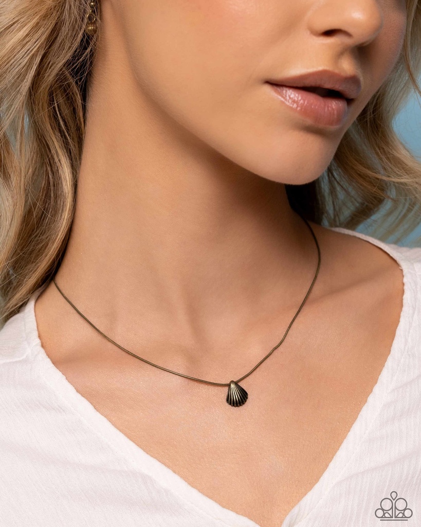 Seashell Pendant Brass Necklace Minimalist Style - Seashell Simplicity