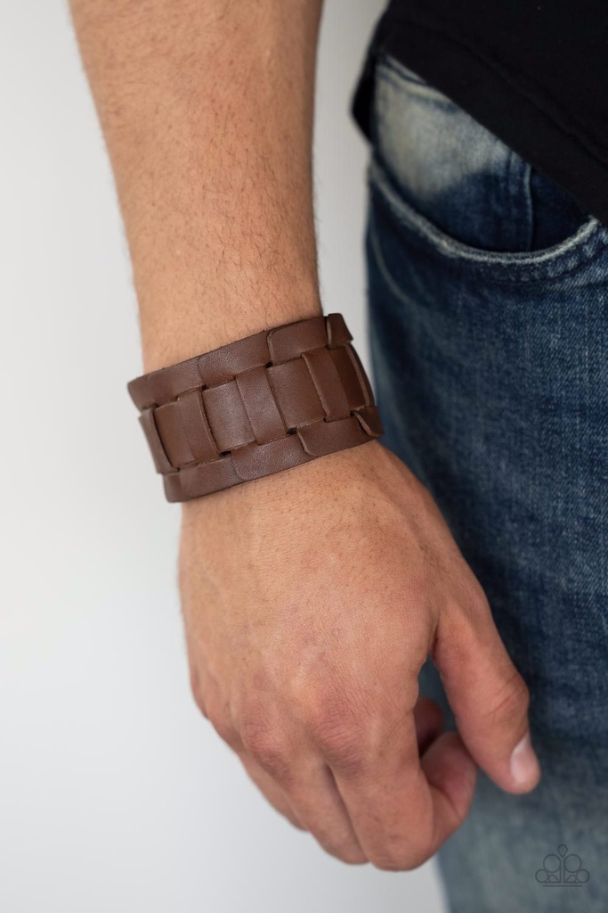 Men's Bracelet wrap in Brown Leather Adjustable - Plainly Plaited