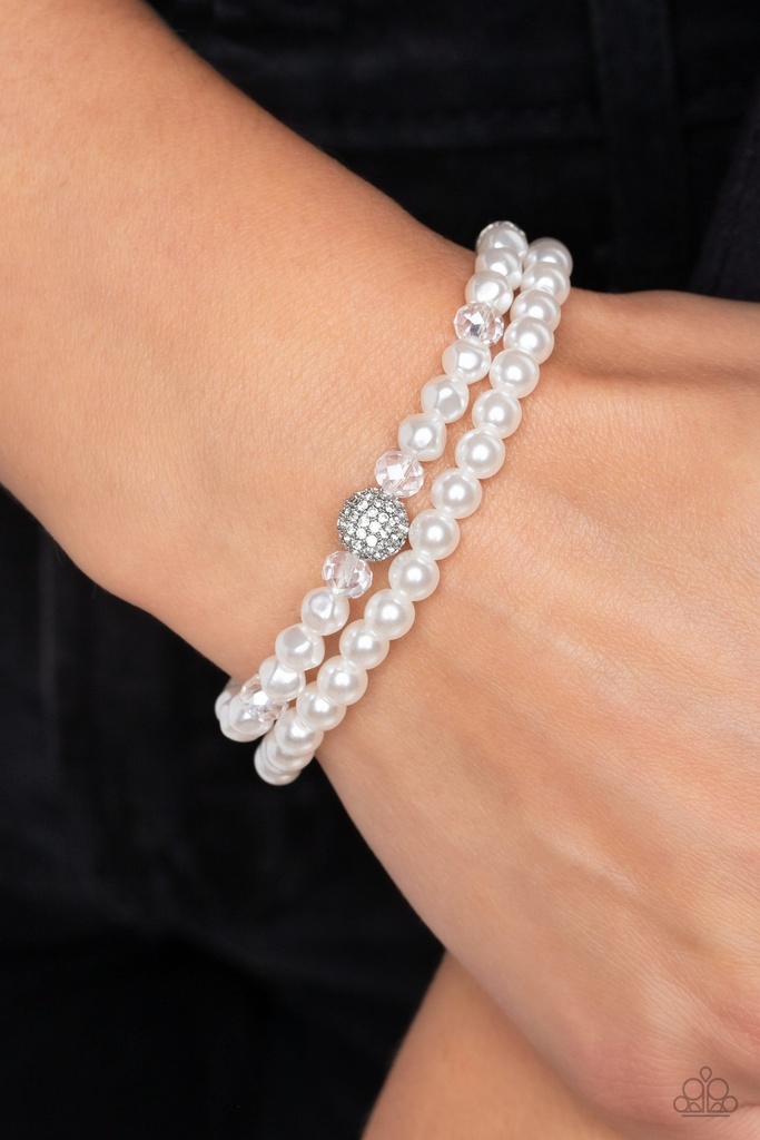 Baroque Pearls Bracelet White with Crystals - Countess Cutie