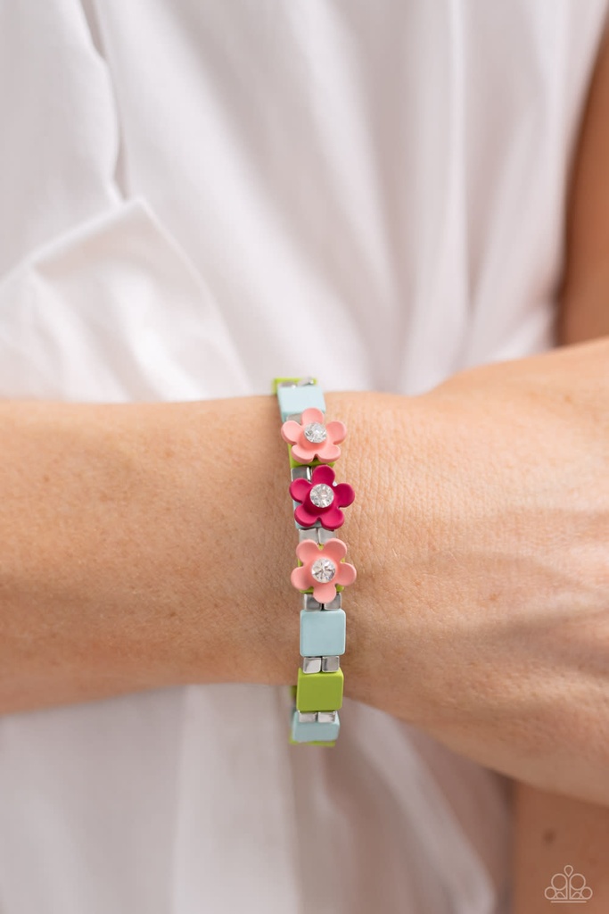Flower Bracelet Stretchy with Green and Blue Accents - Sincerely Springtime