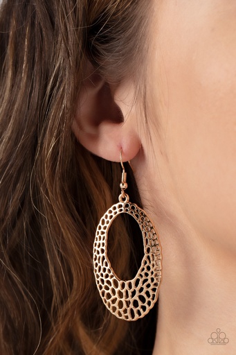 [244] Dangle Earrings Gold - The Hole Nine Yards