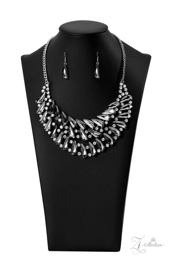 [558] Statement Curved Bib Necklace with Smoky Gems - Perceptive